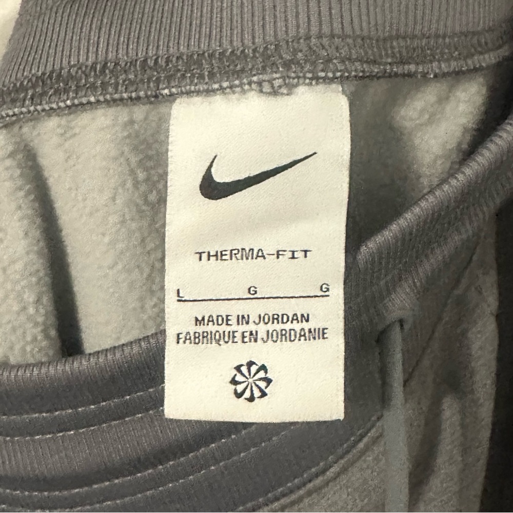 Nike Women’s One Thermal-FIT Pullover Hoodie (XL) and Jogger (L) SET - Picture 8 of 15